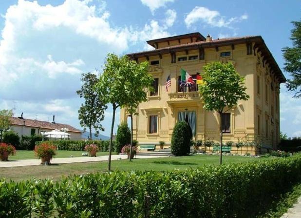 Villa Moorings Barga Zewnętrze zdjęcie